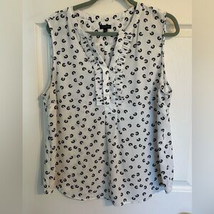 Talbots sleeveless top